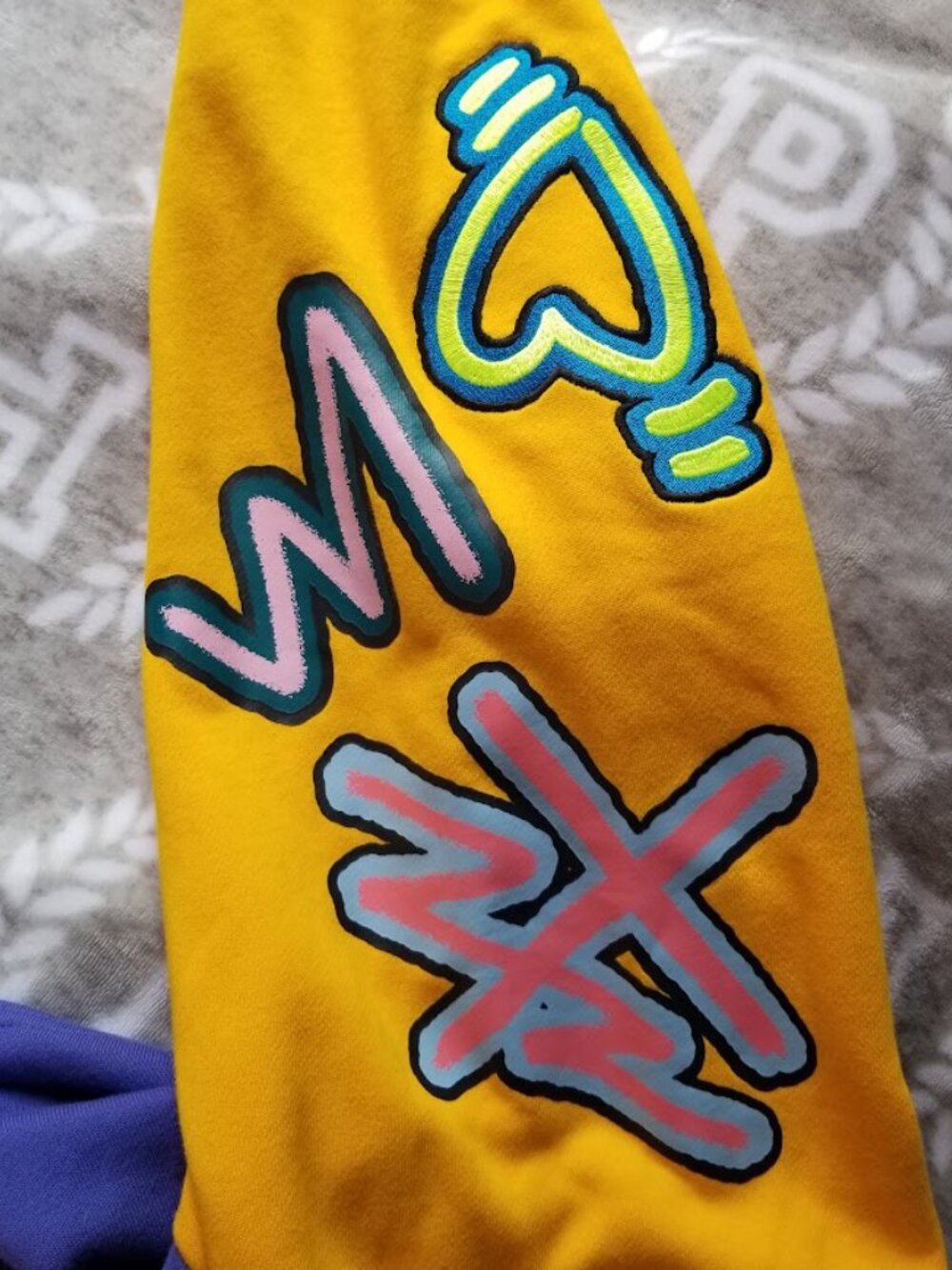 Adidas Women's Hoodie Small Colorblock Love Unites Kris Andrew Cropped Pride - Picture 10 of 11